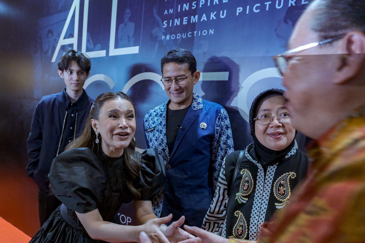 Film “All Access to Rossa 25 Shining Years”, Menparekraf; Bisa Jadi Inspirasi Pelaku Ekraf Lainnya