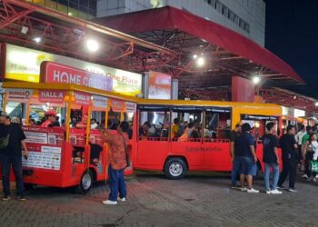 Keliling Jakarta Fair Anti-Capek dengan Wara Wiri