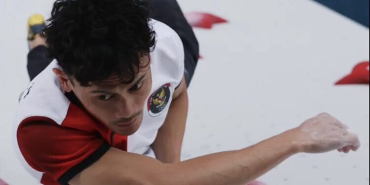 Salut! Veddriq Leonardo Panjat Tebing, Sabet Medali Emas Pertama Indonesia di Olimpiade Paris 2024