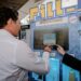 Keren, “Fill It” Mesin Refill Karya KOMIB Pertama Ada di Halte Transjakarta Bundaran HI
