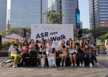 ASR Fun Walk 2024: Satukan Kombinasi Unik, Yoga Bersama Hewan Peliharaan dan Jalan Santai