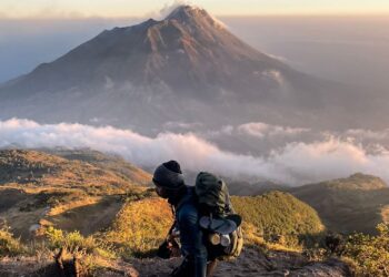 Kembangkan Wisata Gunung, Kemenparekraf dan APGI Gelar “2nd Indonesia Mountain Tourism Conference 2024”