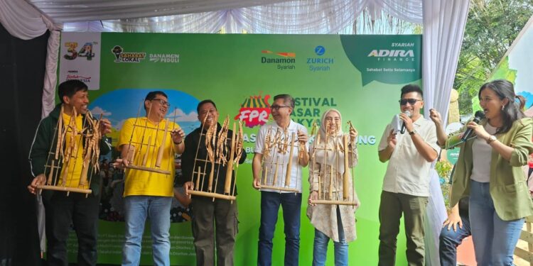Festival Pasar Rakyat 2024 Digelar Perdana di Pasar Rangkasbitung, Adira Finance Hadirkan Berbagai Penawaran Menarik