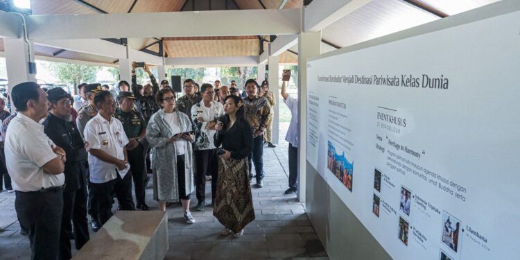 Penataan Ulang Candi Borobudur Tekankan Aspek Pariwisata, Konservasi, hingga Komersial