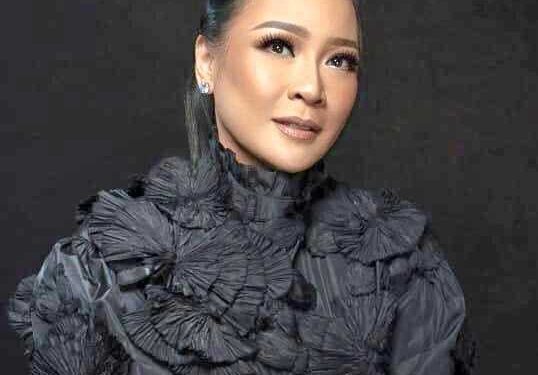 “Merapat” Berbalut Classic Disco Persembahan Terbaru Ria Prawiro-Wanda Omar