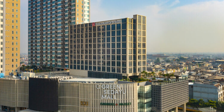 Dua Tahun Berturut-turut, Hilton Garden Inn Jakarta Taman Palem Terima Penghargaan sebagai Hotel Favorit