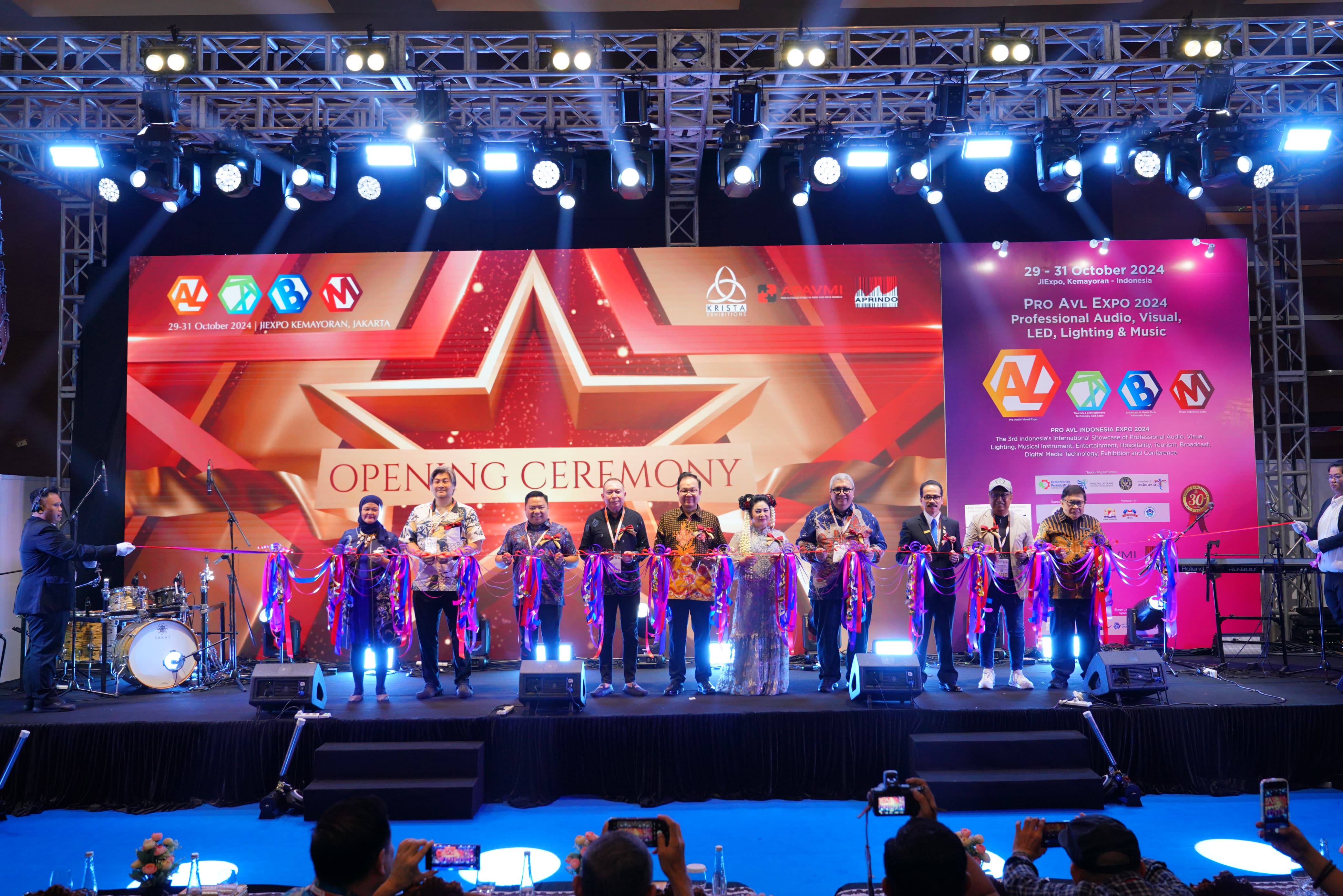 PRO AVL 2024 Resmi Dibuka, Ajang Mempertemukan Para Profesional dari Industri Audio, Visual, Lighting, hingga Musik