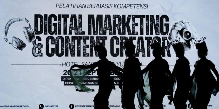 Pelatihan dan Sertifikasi Terbukti Efektif Tingkatkan Kompetensi dan Daya Saing SDM Parekraf
