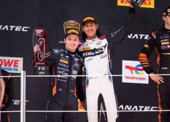 Sean Gelael dan Team WRT Raih Juara Silver Cup GTWCE 2024