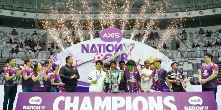 Turnamen Futsal AXIS Nation Cup 2024, SMK Medika Samarinda dan SMAN 2 Mojokerto Raih Gelar Juara