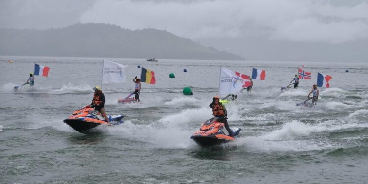 Aquabike Jetski World Championship 2024 Wamenpar; Tumbuhkan Ekonomi di Danau Toba, Ini Buktinya