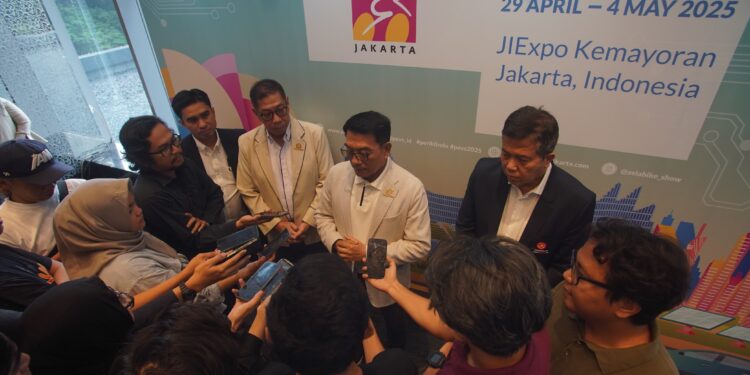 PEVS 2025 di JIExpo, PERIKLINDO Gandeng Asiabike Sajikan Ekosistem Industri Kendaraan Listrik