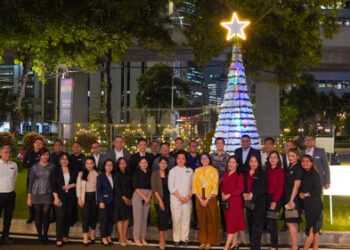 Sambut Natal, JS Luwansa Hotel Gelar Acara “Lit the Light for a Better Future”