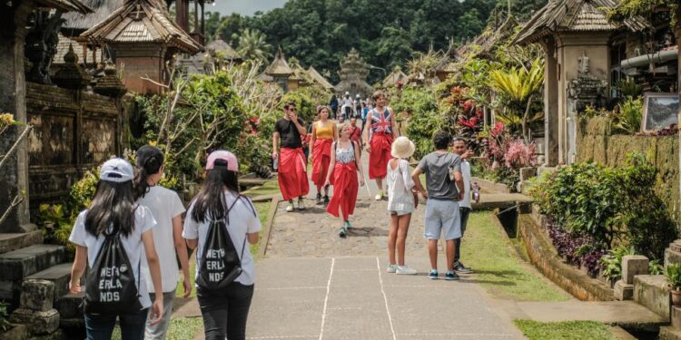 Kemenpar Lakukan Ini Agar Wisata Aman dan Nyaman Saat Libur Nataru di Bali