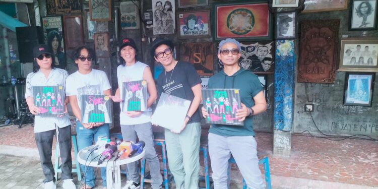 Slank Tandai 41 Tahun Berkarya, Rilis Vynil Perdana Album “Joged”