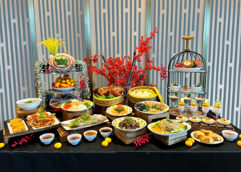 Rayakan Imlek dan Sambut Tahun Baru Ular di Hilton Garden Inn Jakarta