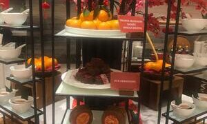 Celebrations of Prosperity, Perayaan Imlek dengan Santap Mewah di Hilton Garden Iin Taman Palem