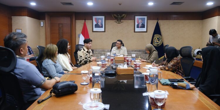 Indonesia Bakal Unjuk Karya di New York Fashion Week 2025, Menekraf Bilang Begini