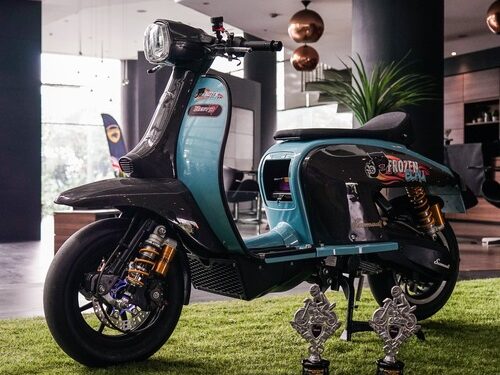 Scomadi Technica 150i Racing Jawara di Ajang Balap Bodisa Dragbike