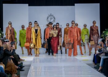 Menpar Widiyanti Optimis Kerajinan Kulit Piazza Firenze Bergaya Italia Mampu Dongkrak Pariwisata Garut