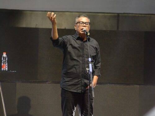 Komika Abdel Achrian Gelar Stand Up Comedy World Tour di 5 Negara