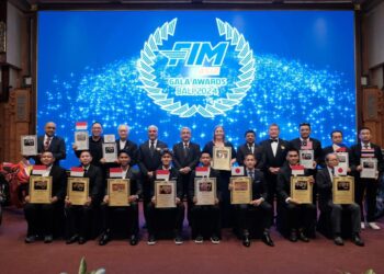 Pembalap Indonesia Raih Penghargaan FIM Asia General Assembly and Gala Awards Night 2025 di Bali