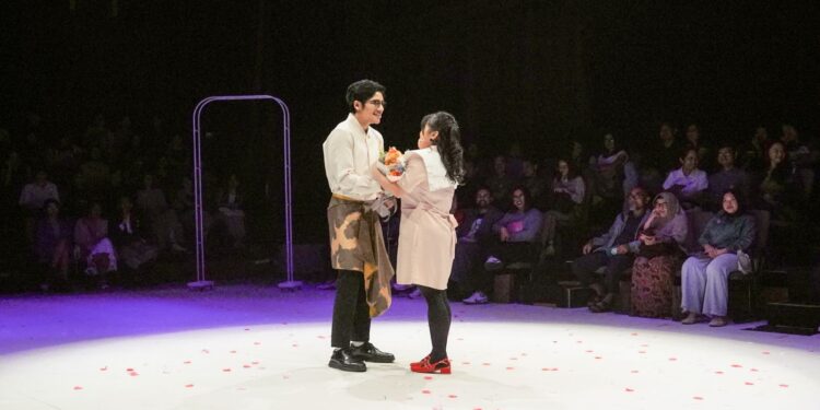 Nonton Teater Musikal “Kapan Nikah?”, Wamenekraf: Potret Kemajuan Ekosistem Seni Pertunjukan di Indonesia