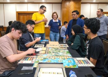 Perkenalkan Gim Secara Luas, Wamenekraf Resmikan Board Game Corner Pertama di Indonesia