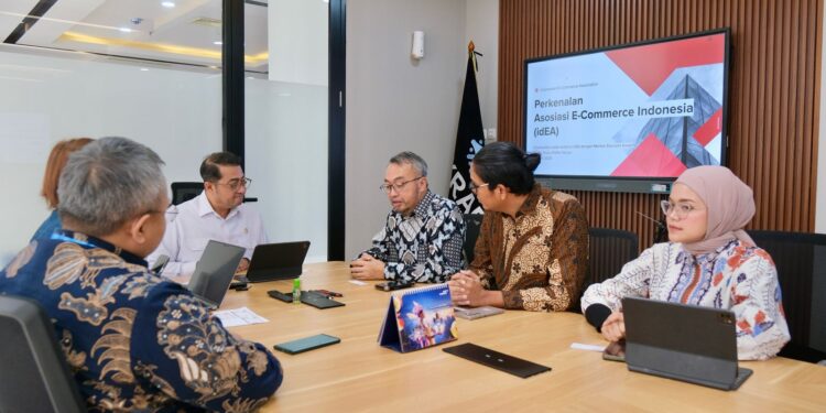 Hari Belanja Produk Ekraf Nasional Bentuk Dukungan Kemenekraf pada E-commerce