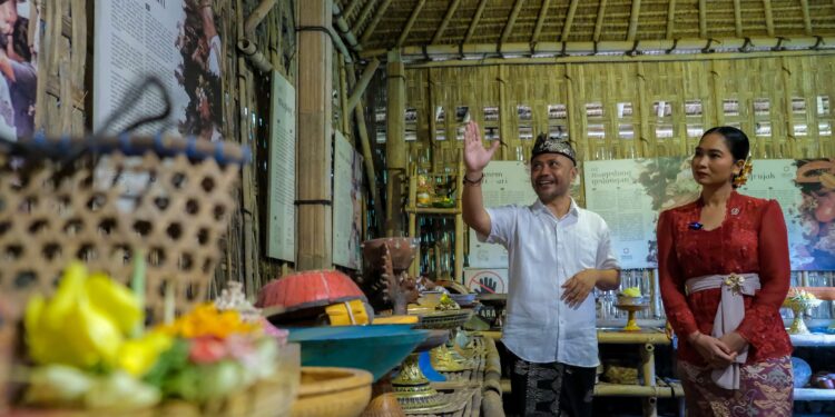 Wamenpar Ni Luh; Alam, Budaya, dan Adat Istiadat Potensi Besar Wisata Bali Timur
