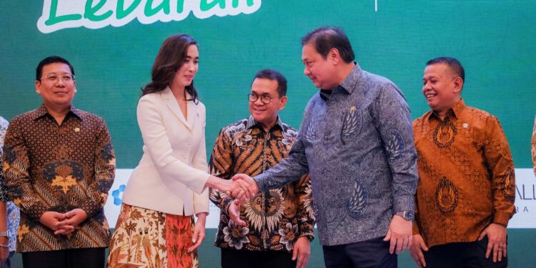 Menpar Widiyanti Perkuat Wisata Belanja Indonesia Luncurkan “BINA Lebaran 2025, Catat Tanggalnya