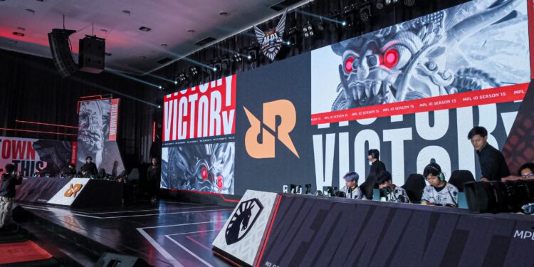 Turnamen MPL Indonesia Season 15, Wamenekraf Dukung Perkembangan Talenta Muda E-Sport Indonesia