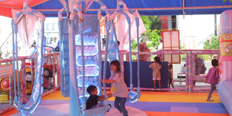 Inilah Wahana-wahana Permainan Anak di Jakarta Lebaran Fair 2025