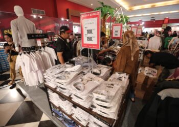 Murah Banget! Produk-produk Fesyen Branded di Ramayana Jakarta Lebaran Fair 2025