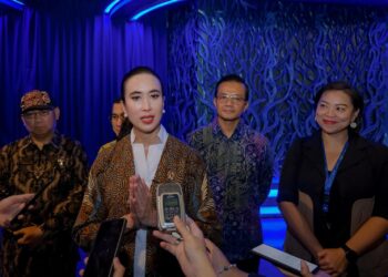 Menpar Widiyanti Putri Tegaskan Pengelola Destinasi Wisata Patuhi Aturan Perizinan