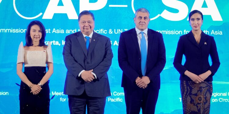 Menpar Widiyanti Resmi Buka Pertemuan “The 37th UN Tourism Joint Commission for CAP-CSA”, Perkuat Kolaborasi Pariwisata Asia-Pasifik