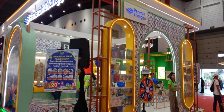 Penerbit Erlangga di Jakarta Lebaran Fair 2025 Ada Diskon Up 20 hingga Tebar Beragam Hadiah Menarik