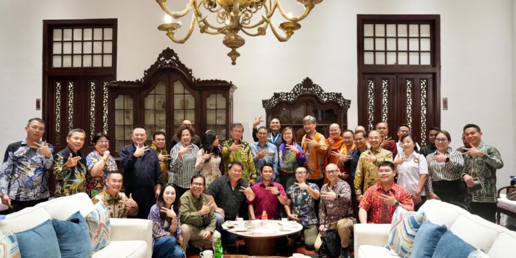 Perayaan Waisak di Borobudur, Wamenekraf Irene: Turut Kembangkan Ekraf Lokal