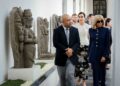 Menpar Widiyanti Dampingi Brigitte Macron, Ibu Negara Prancis dalam Spouse Program ke Museum Nasional dan Borobudur