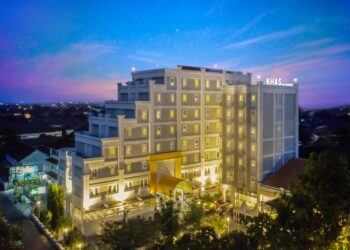 Sambut Waisak 2025 di Candi Borobudur, InJourney Hospitality Tawarkan Pilihan Akomodasi yang Tepat