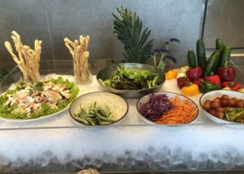 Sunday Brunch, Sajian Spesial untuk Pecinta Kuliner di Grand Café Mercure Gatot Subroto Jakarta