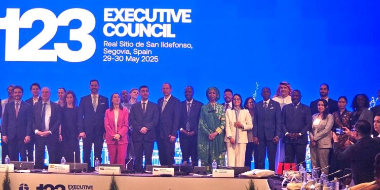 Wamenpar Ni Luh Paparkan 5 Program Unggulan Pariwisata Indonesia di Forum UN Tourism Madrid