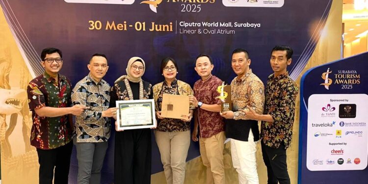Grand Inna Tunjungan Raih Penghargaan Best Tourist Attraction dalam Surabaya Tourism Award 2025