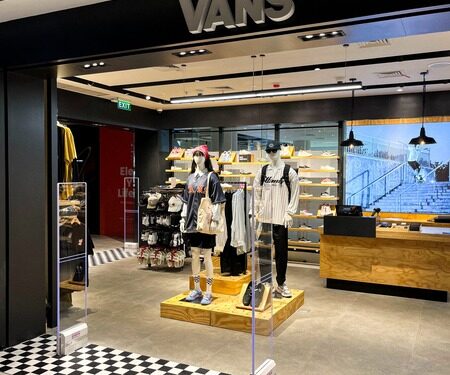 Vans Resmi Buka Gerai Terbarunya Berkonsep “Of the Wall” di Paskal 23 Bandung