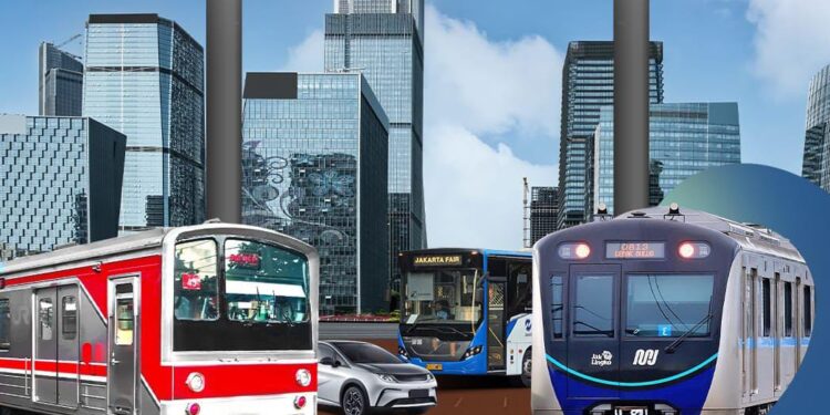 Ayo, Naik Transportasi Umum ke Jakarta Fair 2025, Ada TransJakarta, KRL hingga MRT, Ini Rute Lengkapnya