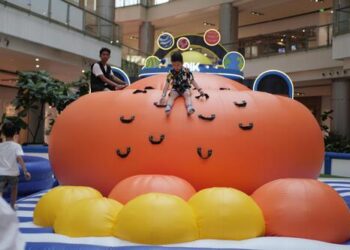 PIK Avenue Hadirkan ROBOTOWN untuk Liburan Keluarga