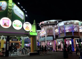 Asyiknya Berbelanja Di Area Open Space Jakarta Fair