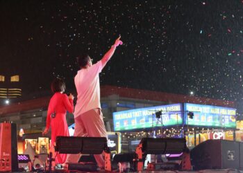 Maliq & D’Essential Bikin Bahagia Pengunjung  Jakarta Fair Kemayoran