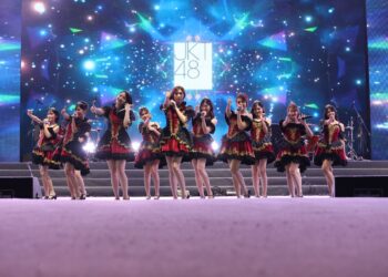 Centilnya Aksi Panggung JKT48 Buat Pengunjung Jakarta Fair Music Concert Sumringah