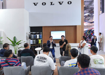 Volvo Gandeng Komunitas, Bahas Inovasi Elektrifikasi Tanpa Tinggalkan Warisan Panjang Volvo